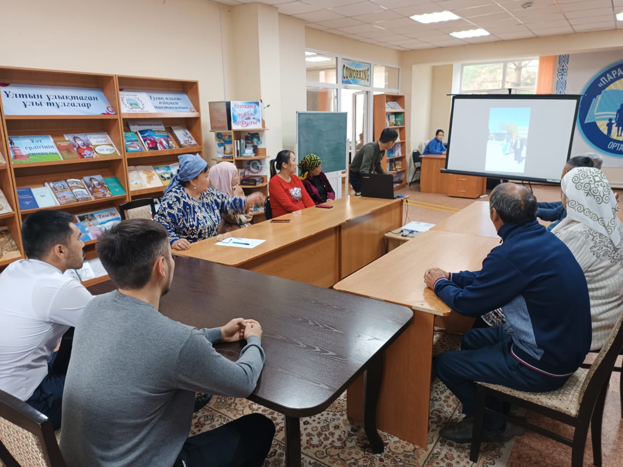 HD секс18. Сыртқы GIF суреттері