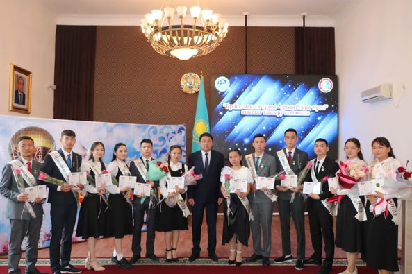 БҮГІНГІ МЕКТЕП ТҮЛЕГІ - ЕРТЕҢГІ ЕЛДІҢ ТІРЕГІ