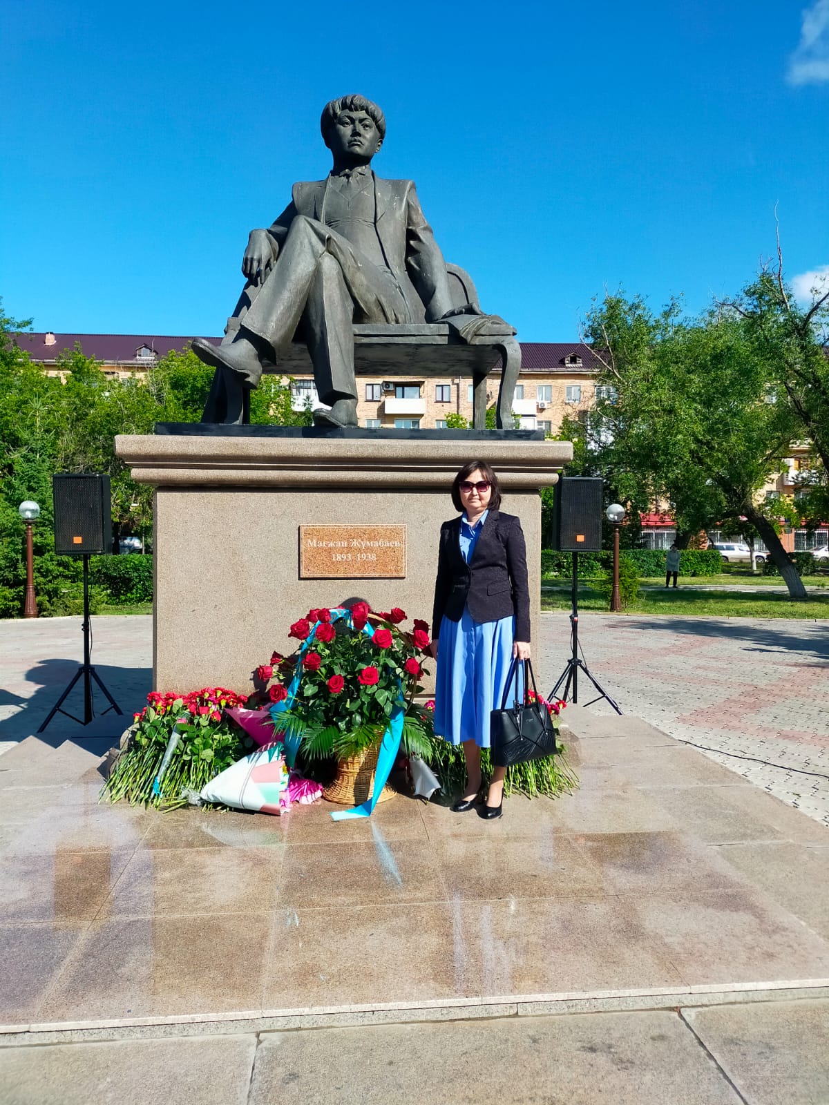 Порно жетілген семіз әйел шешінді Ауылдың жалаңаш әйелдері
