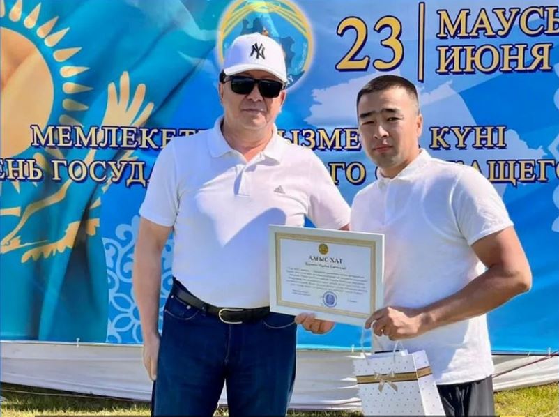 Ерлі-зайыптылардың ажырасуы порно