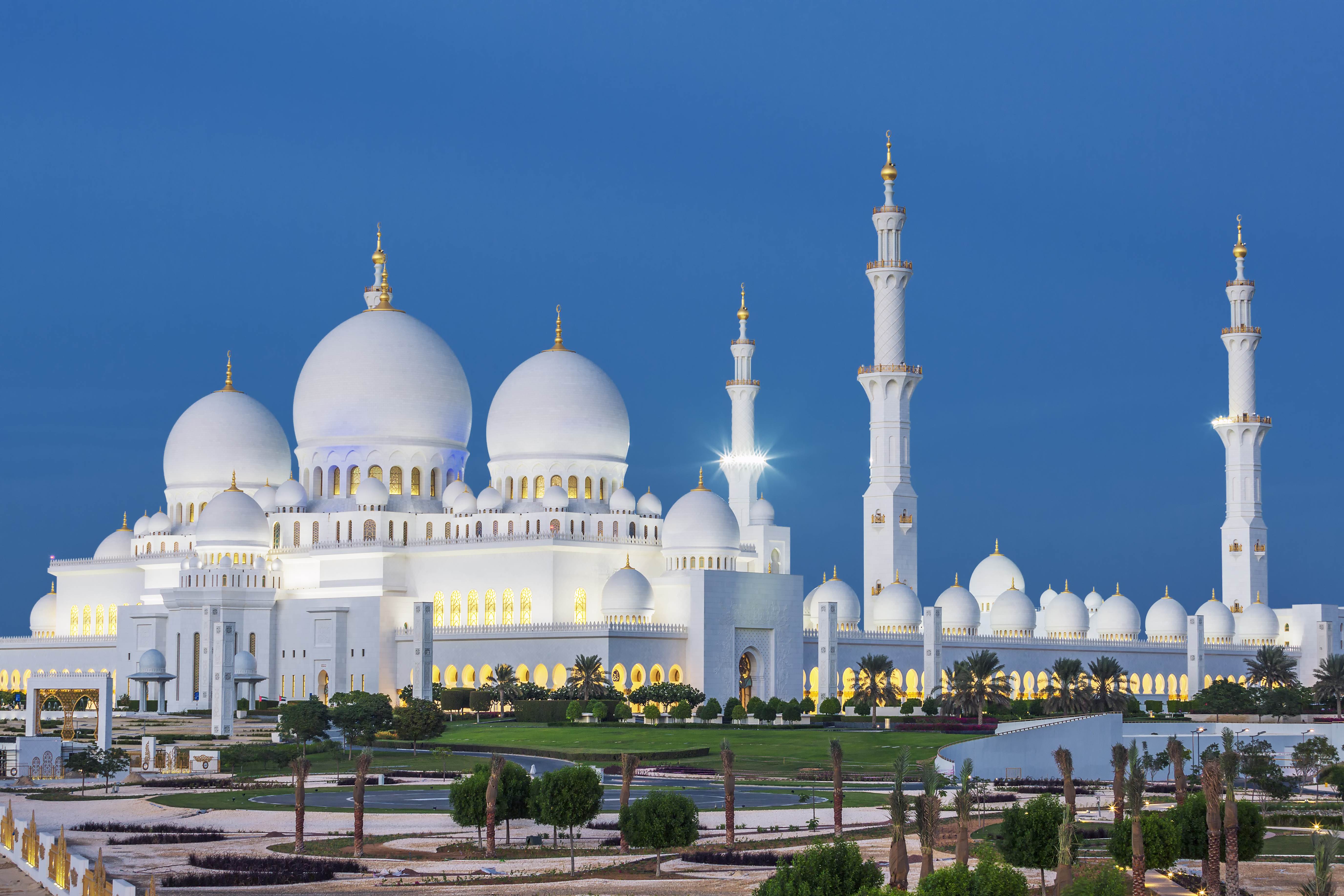 Abu Dhabi Girls
