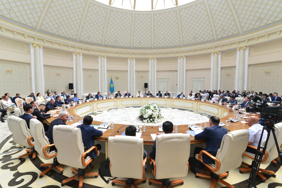 Встреча с депутатами
