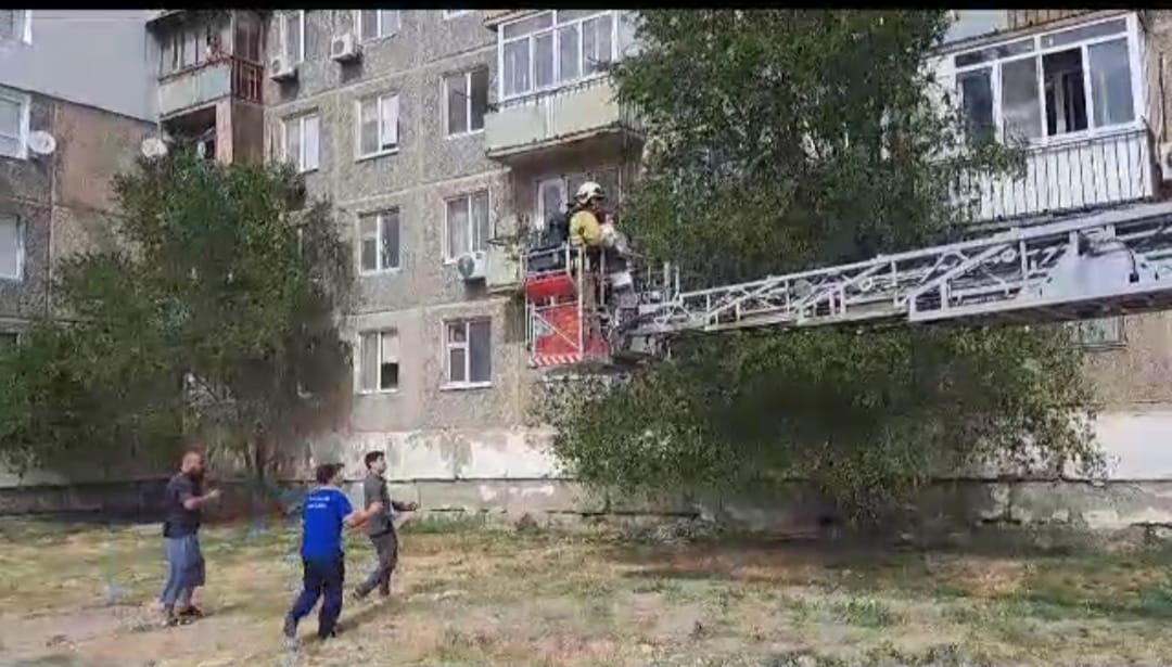 В Атырауской области пожарные спасли 6 человек