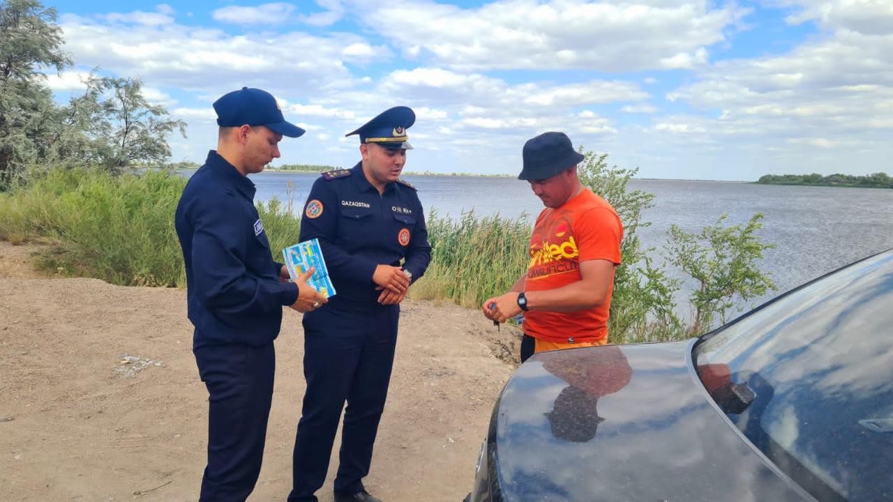 Карагандинские спасатели призывают жителей и гостей области соблюдать правила безопасности на воде