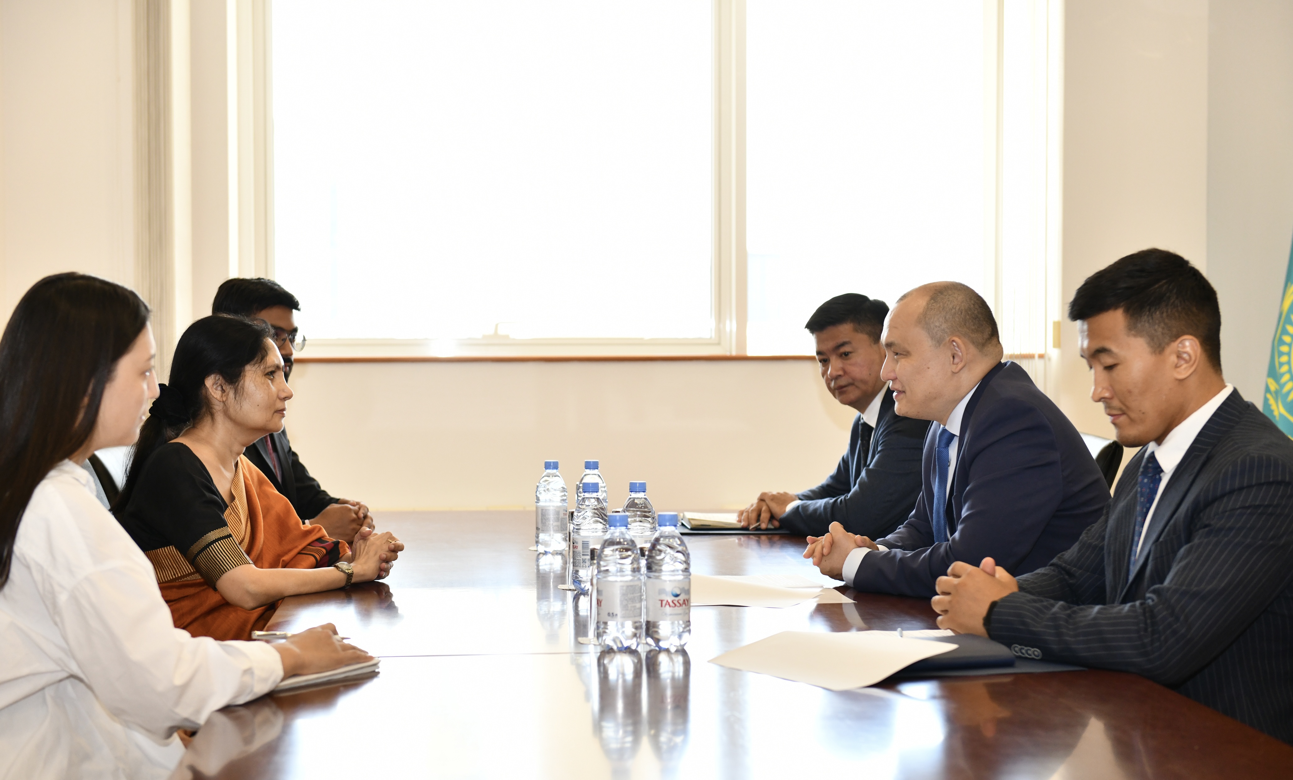 Қазақстан Сыртқы істер министрі орынбасарының Үндістан Елшісімен кездесуі туралы