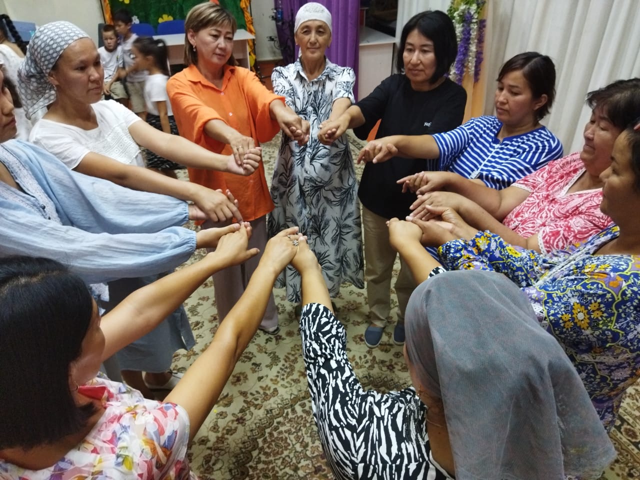 Қыздардың таңғаларлық бөкселерінің порно видеосы