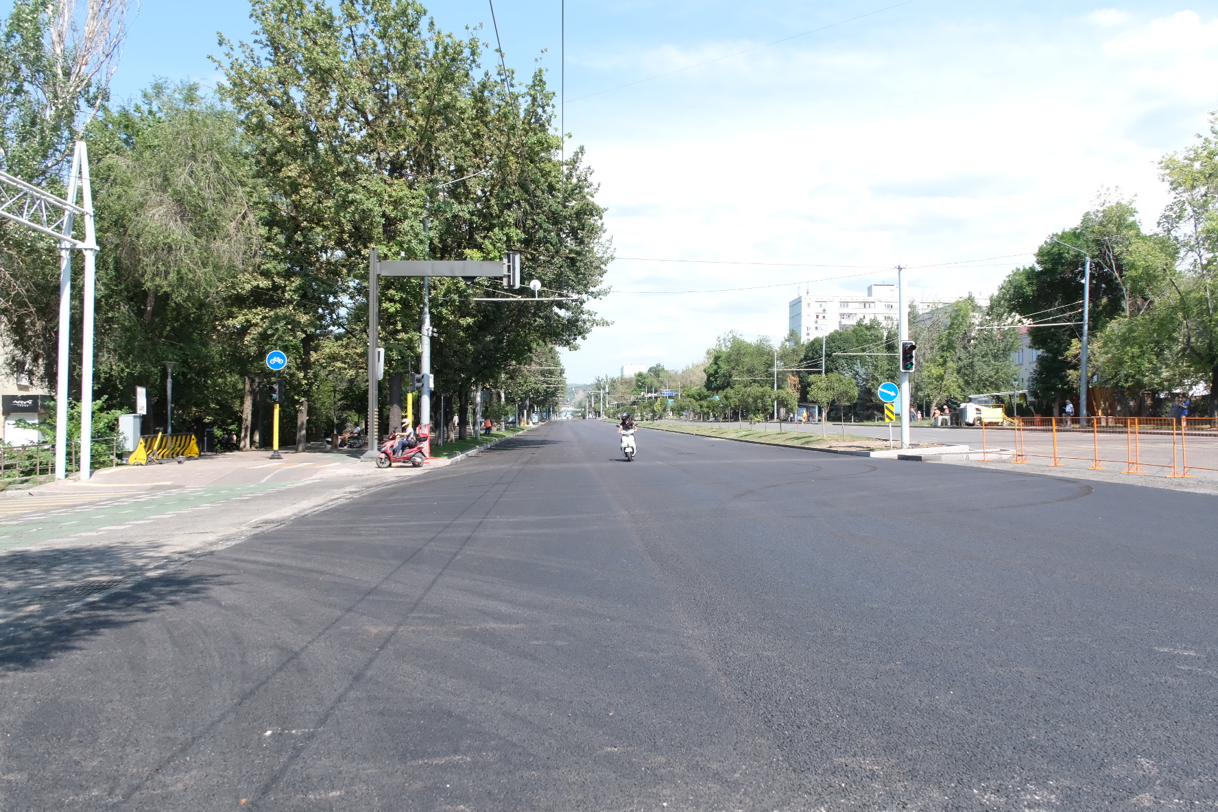 Абай және әл-Фараби даңғылындағы жол жөндеу кестеге сәйкес жүргізілуде: жұмыс 60%-ға аяқталды