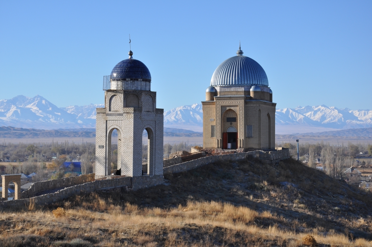 TEKTURMAS MAUSOLEUM (15TH CENTURY)