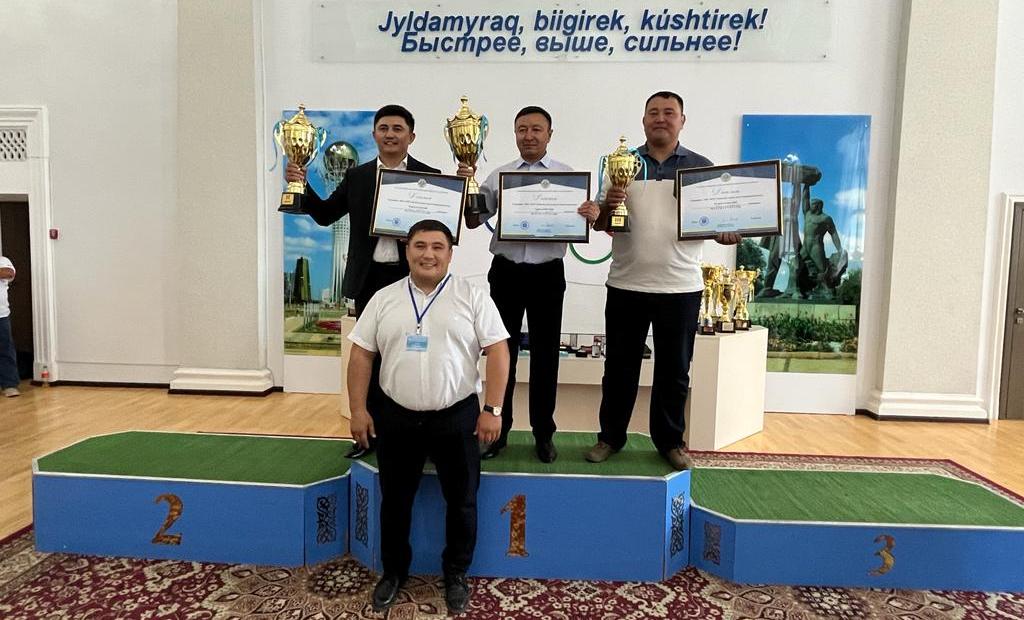 Команда Абайского района победила в областной сельской спартакиаде