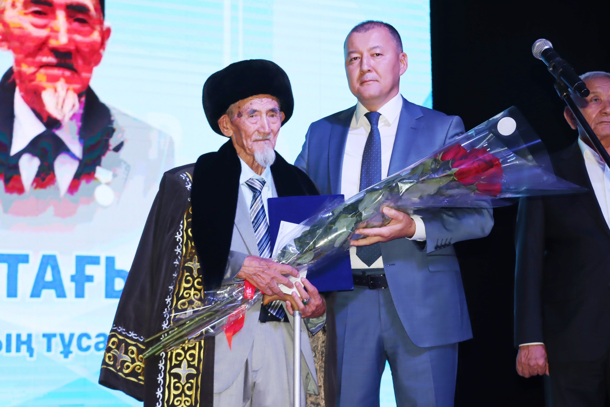 «Бабабалар тағылымы» кітабының тұсаукесер рәсімі өтті