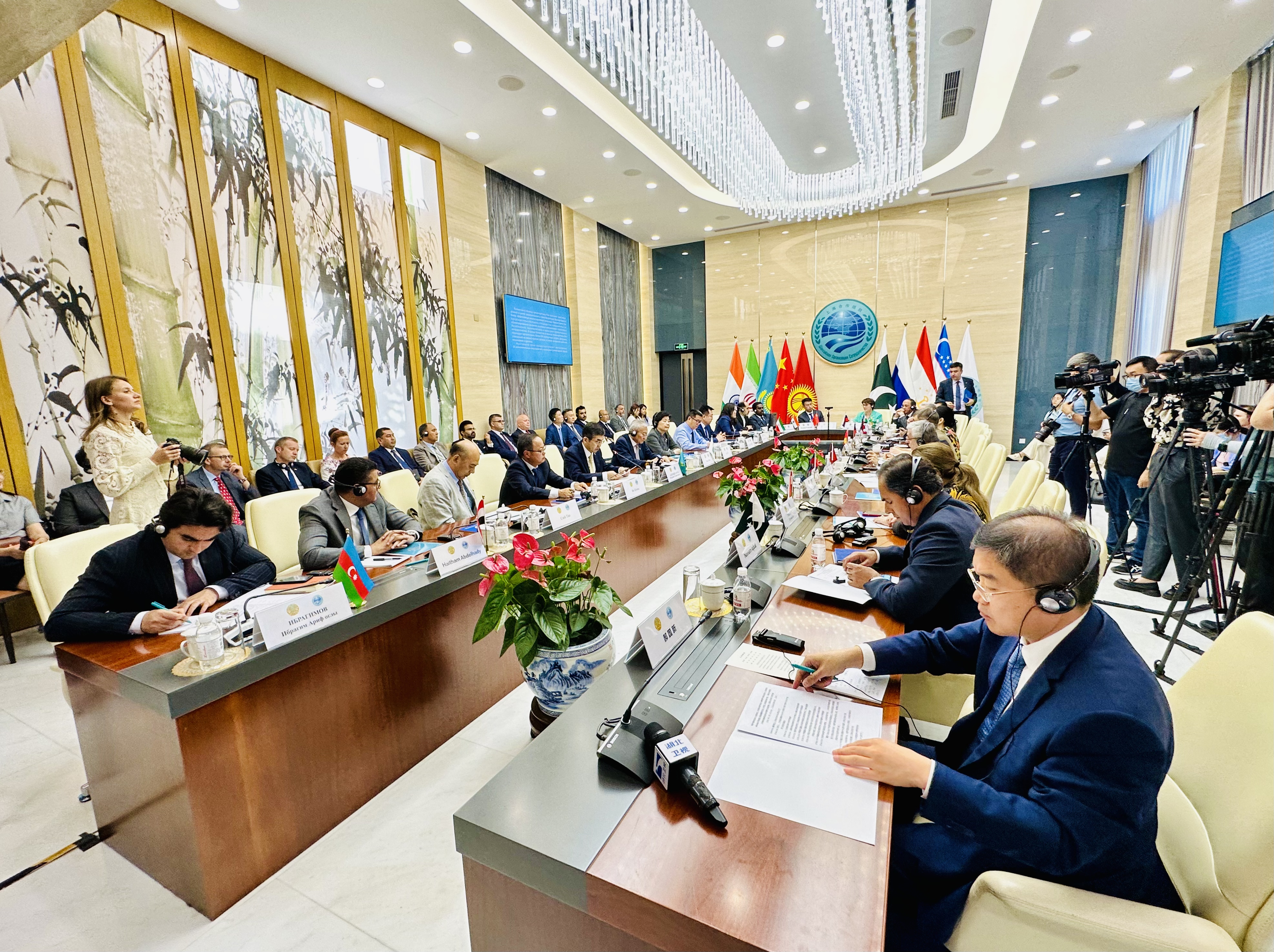 在北京详细介绍哈萨克斯坦担任上海合作组织轮值主席国的优先事项