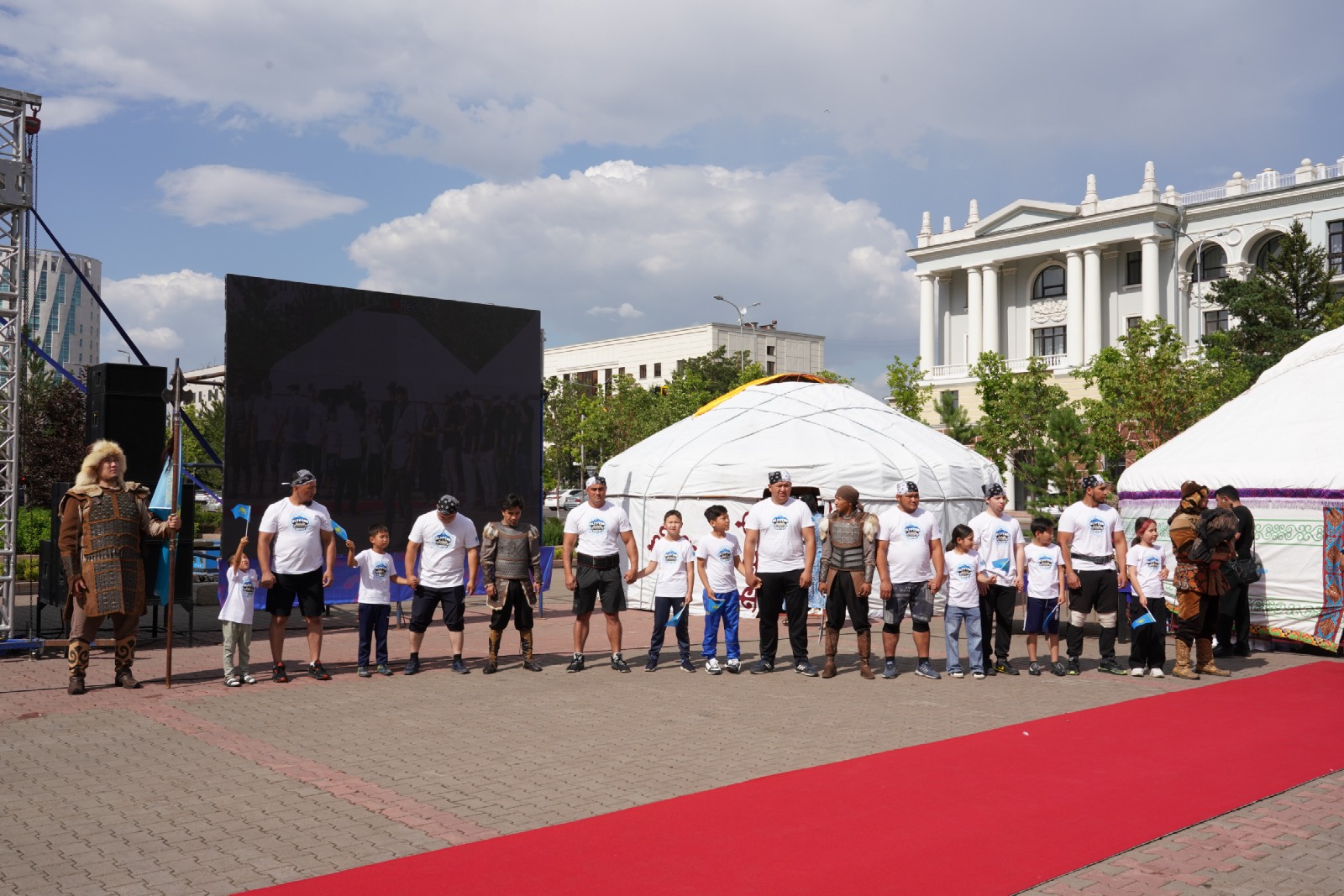 Впервые в Астане прошел конкурс сильнейших «Толагай»
