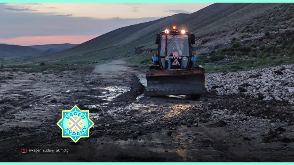 Кішкентай әпкеммен онлайн секс көру