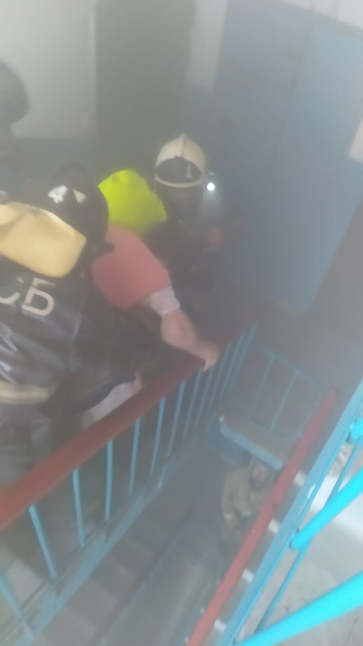 Ақтөбе облысының өрт сөндірушілері өрт кезінде 44 адамды құтқарып эвакуациялады