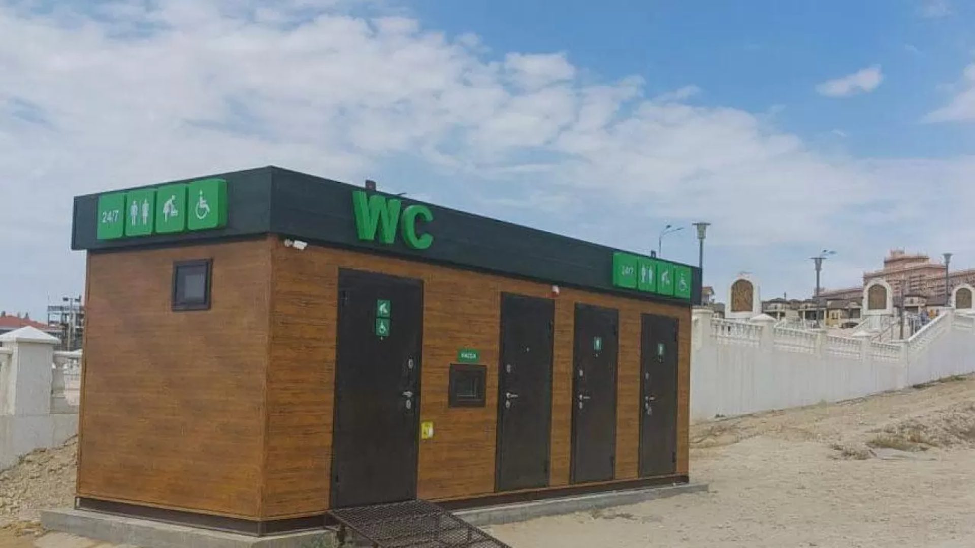 За неработающие туалеты акимат Актау потратил 87 млн тенге