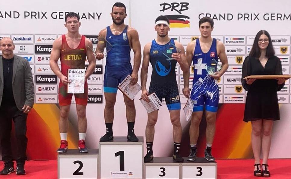 Карагандинец стал бронзовым призёром международного турнира по греко-римской борьбе
