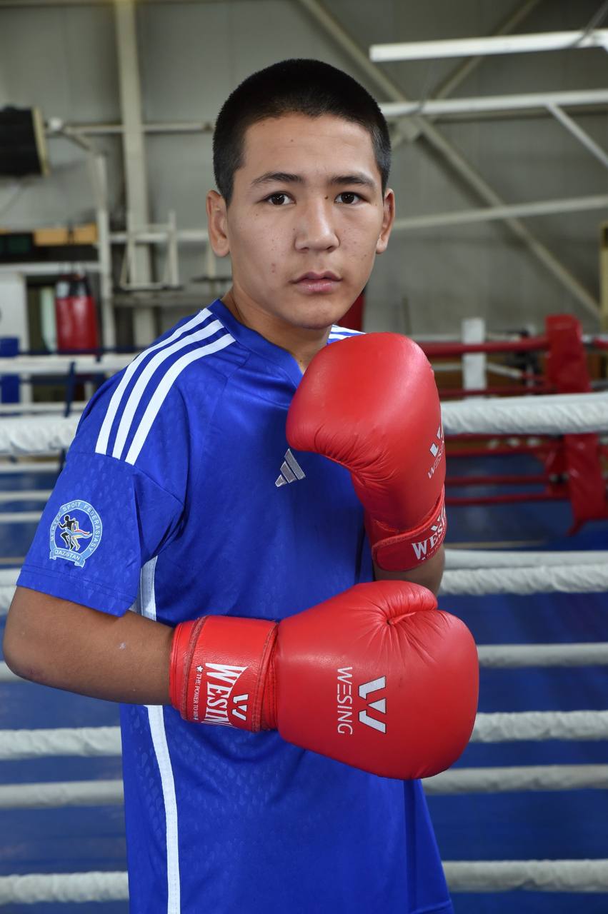 Мен анаммен жыныстық қатынасқа түстім.