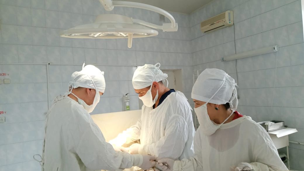 Жаңатас  дәрігерлері жүрегіне пышақ салынған науқастың өмірін сақтап қалды