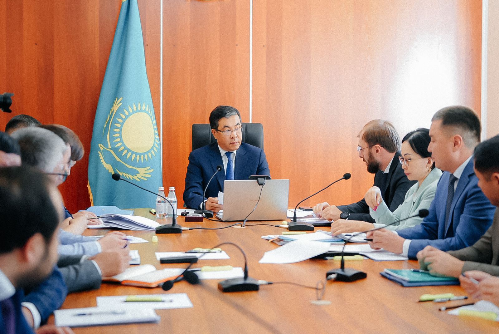 Под председательством акима области Абай состоялось выездное совещание