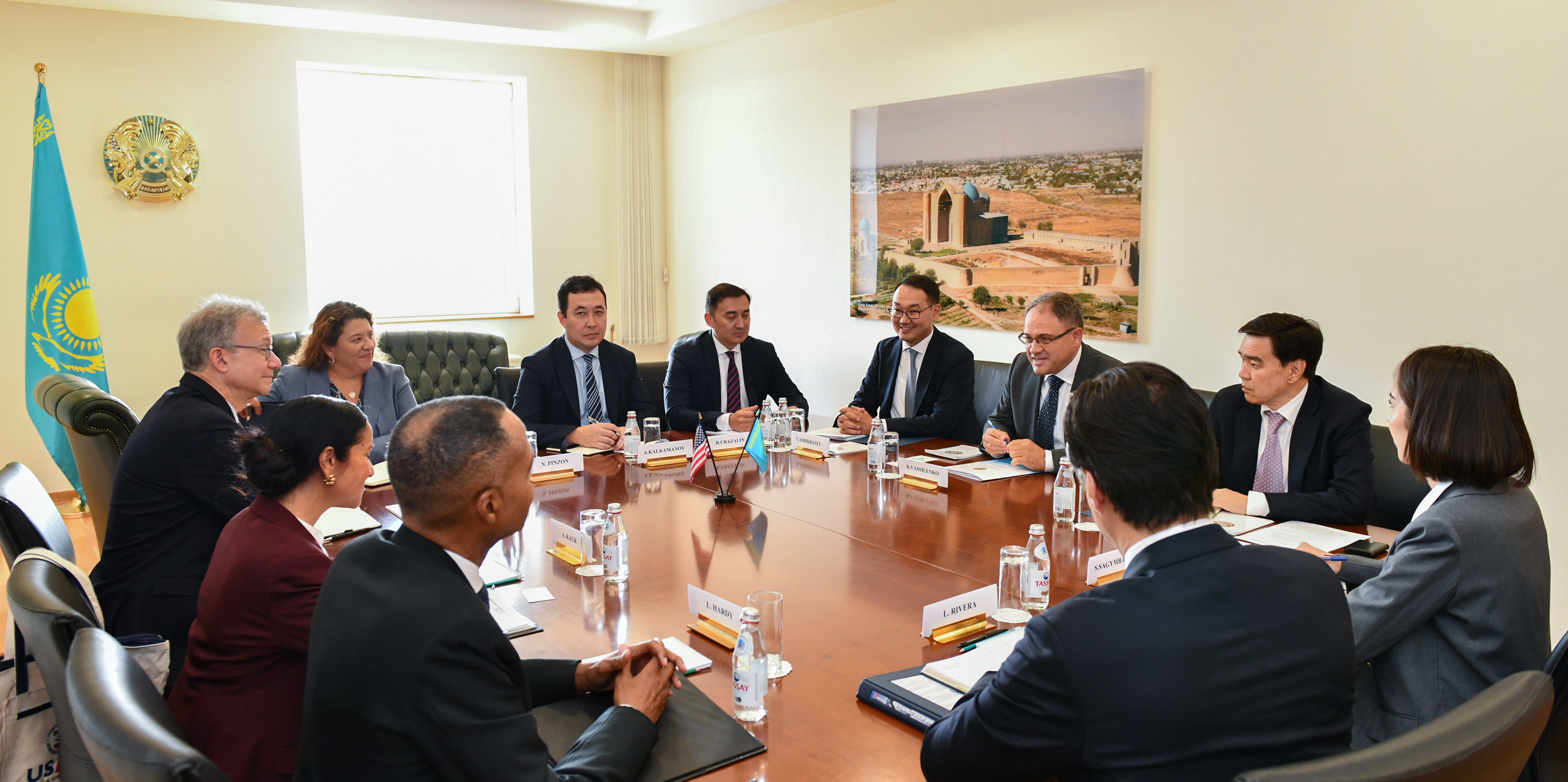 Prospects of cooperation with USAID discussed at the Kazakh Foreign Ministry