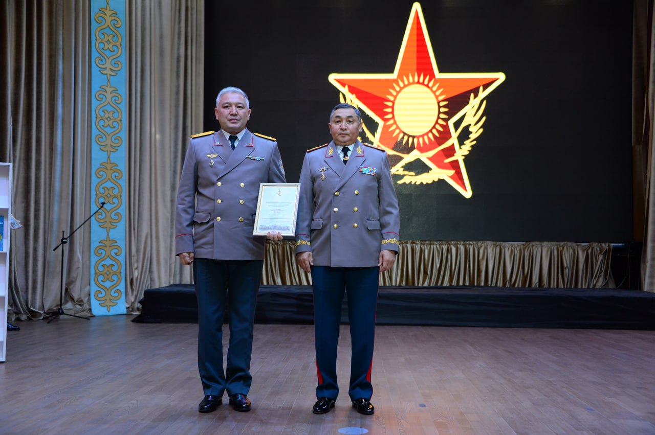 Военнослужащие Тыла Вооруженных сил Казахстана отмечают профессиональный праздник