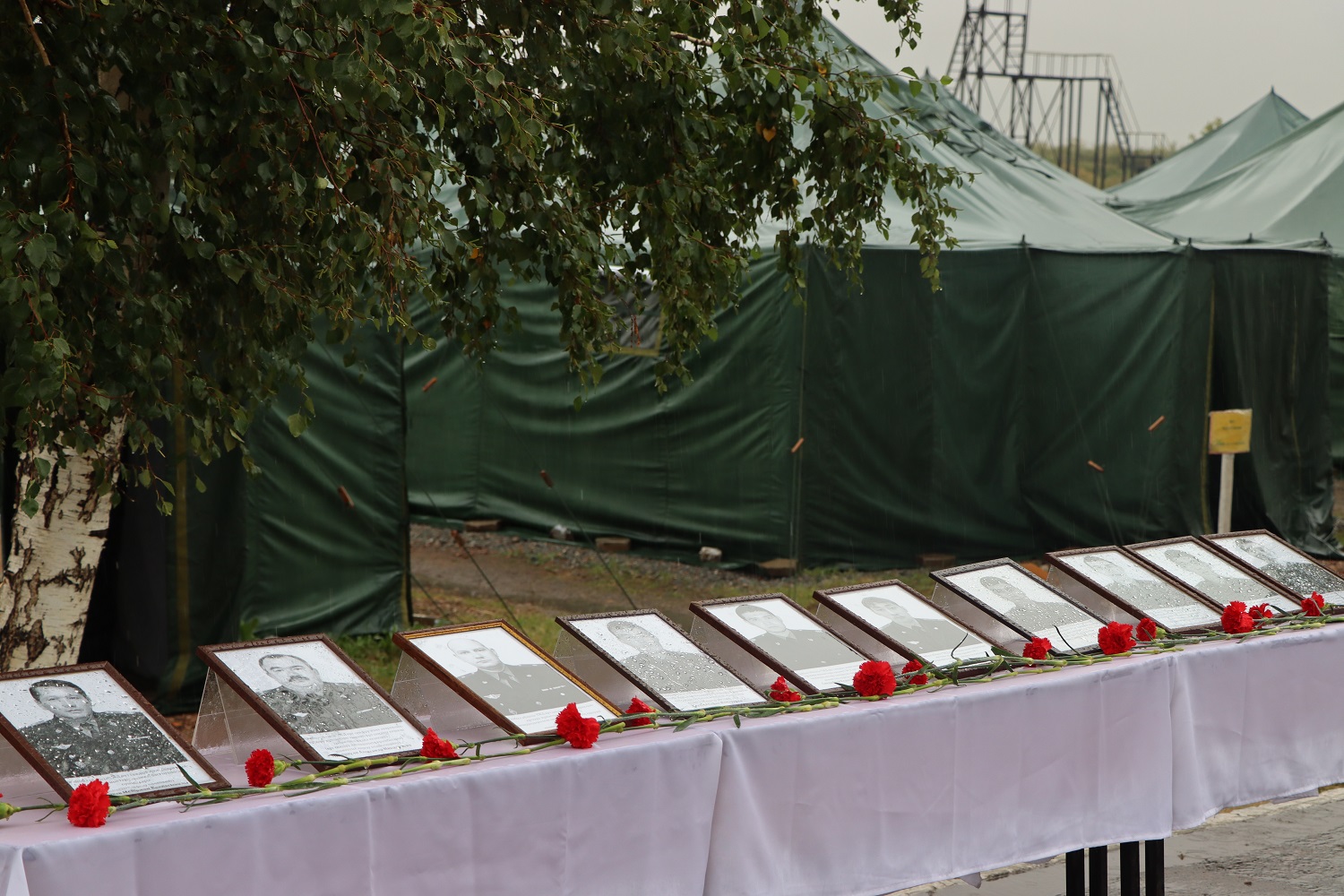 Курсанты Академии почтили память погибших пожарных