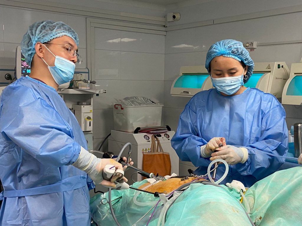 Playboy сексуалды көршісі