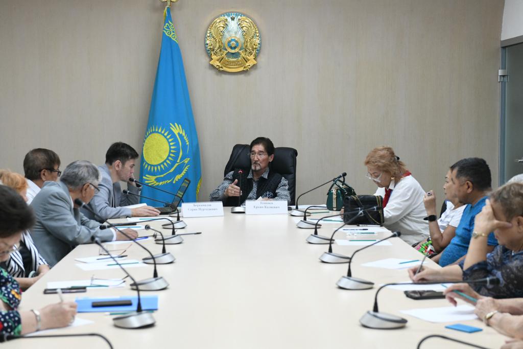 Сарапшылар астаналықтардың құқықтық сауатын қалай арттыруға болатынын талқылады