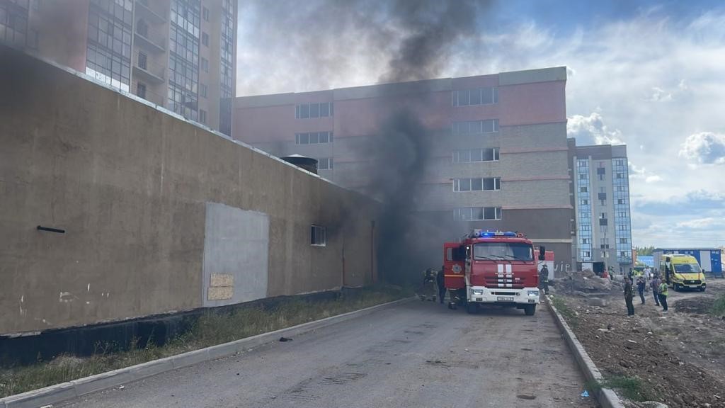 Информация по пожару в паркинге города Астаны
