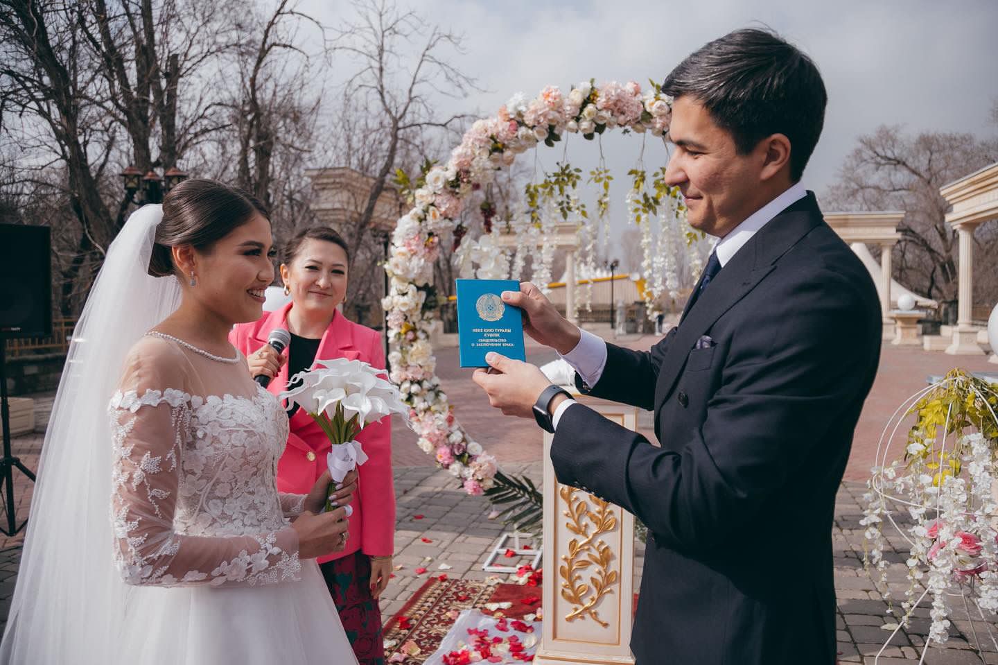 8 сентября 2023 года, в преддверии празднования Дня семьи в Республике Казахстан, утвержденного Указом Президента РК в 2013 году, сотрудники Департамента поздравили с бракосочетанием молодую семью - Базарбай Бақтияра Бейсенғалиұлы и Куралбаеву Назым Сабырхановну.