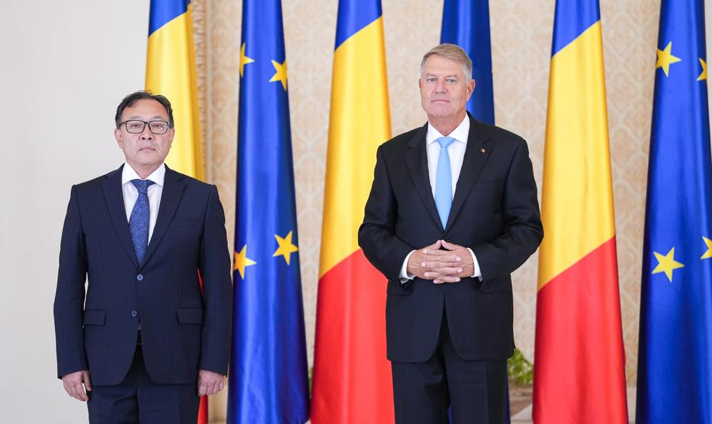 Котрочени сарайында Қазақстан Елшісінің Румыния Президентіне сенім ...