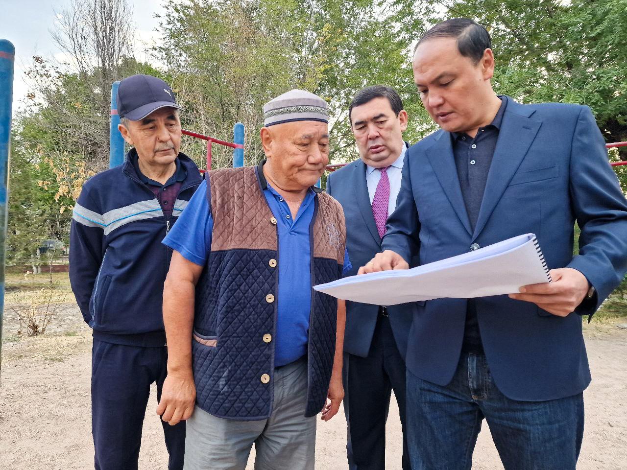 Ербол Қарашөкеев Тараз қаласындағы бірқатар нысандардың жай-күйімен танысты