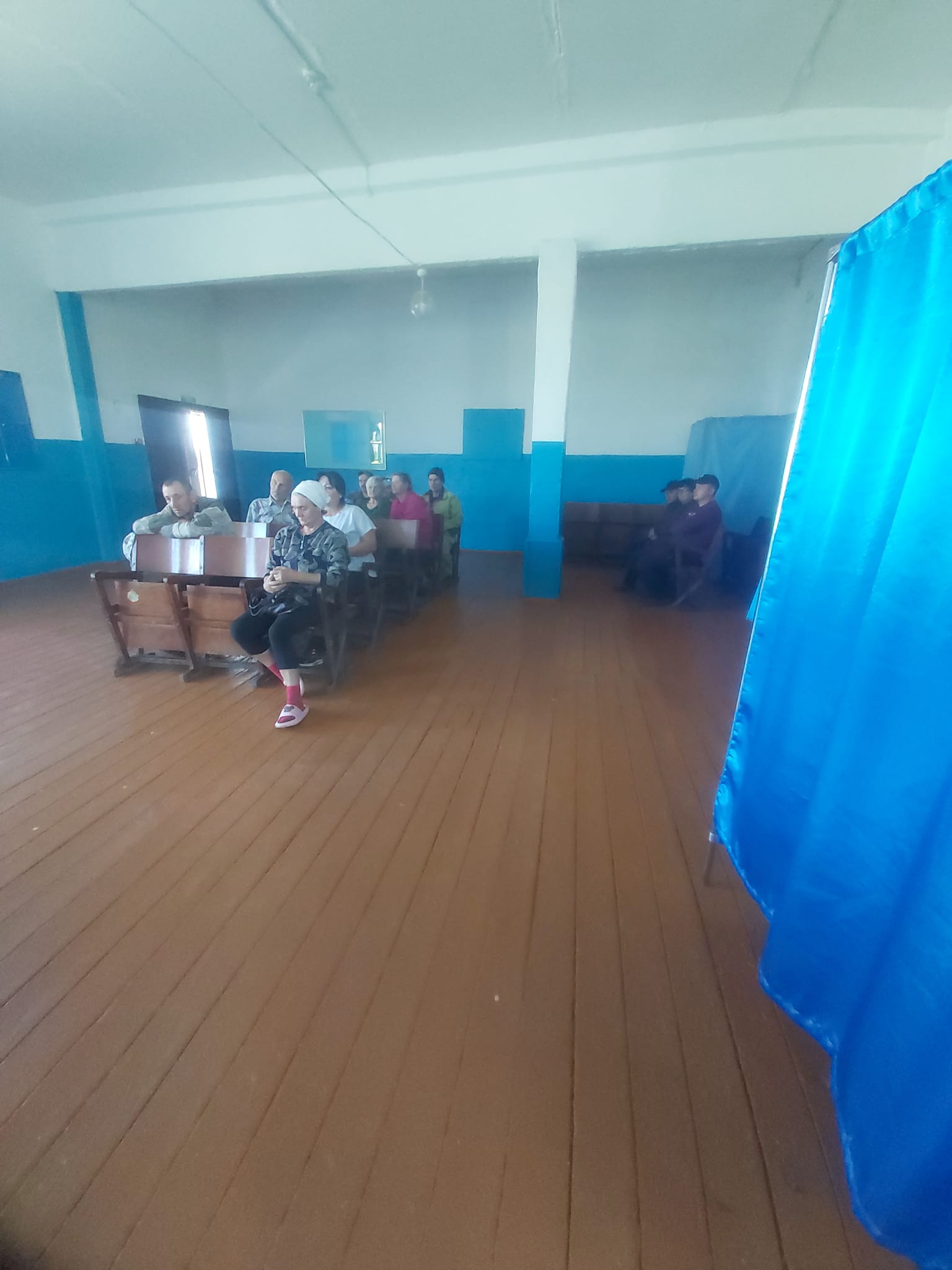 В целях реализации указа Президента Республики Казахстан № 826 от 3 марта 2022 года «О проведении встреч акимов с населением» 8 сентября 2023 года в центре досуга села Кучковка состоялась встреча заместителя  акима Аккайынского района Тельтаева Н.З. с жителями села Кучковка.