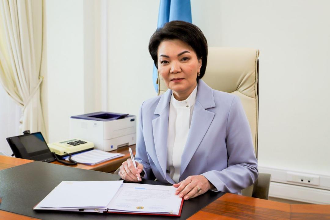 С. Жакупова поздравила профсоюзы Казахстана с профессиональным праздником