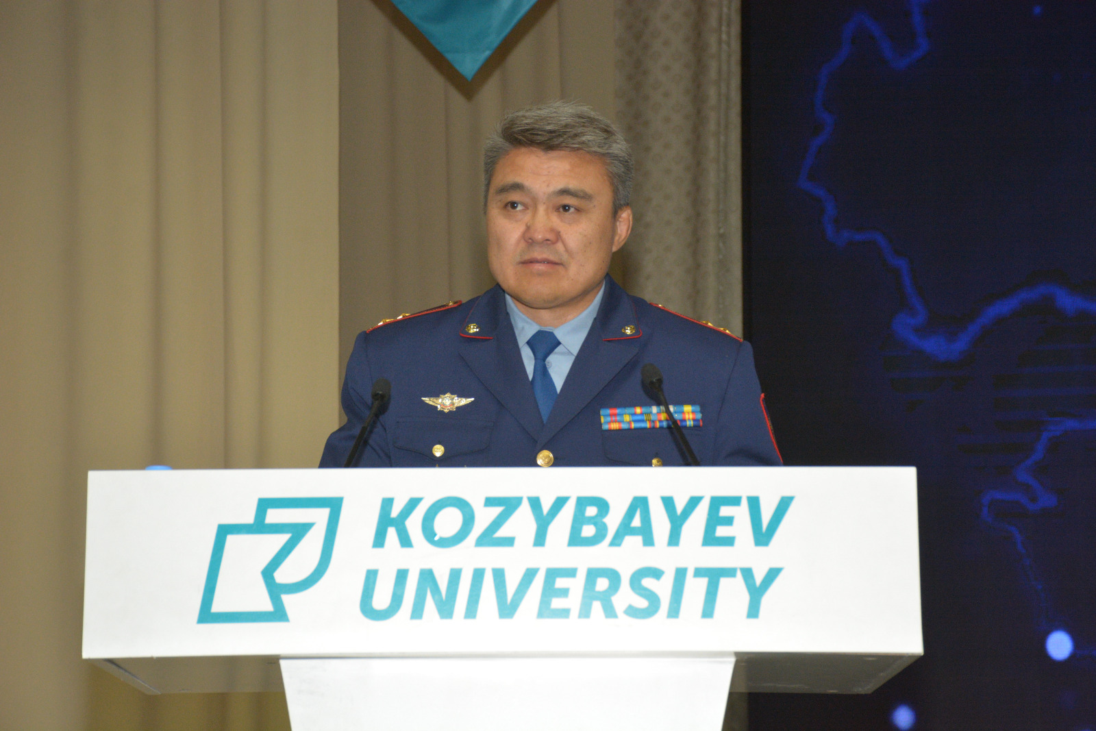 Начальник североказахстанской полиции встретился со студентами Kozybayev University