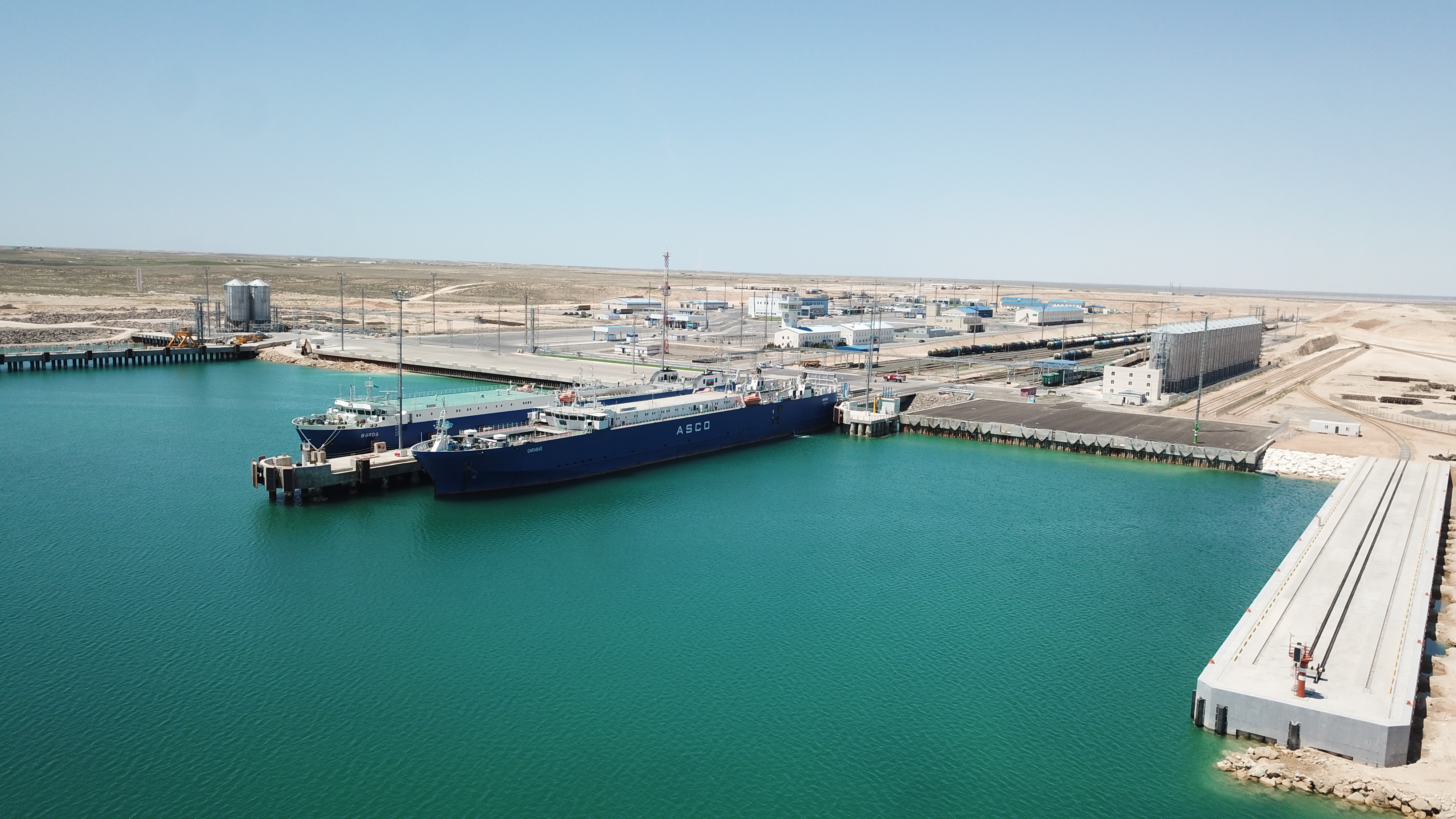 Многофункциональный морской терминал «Саржа» в порту Курык начал перевалку генеральных грузов