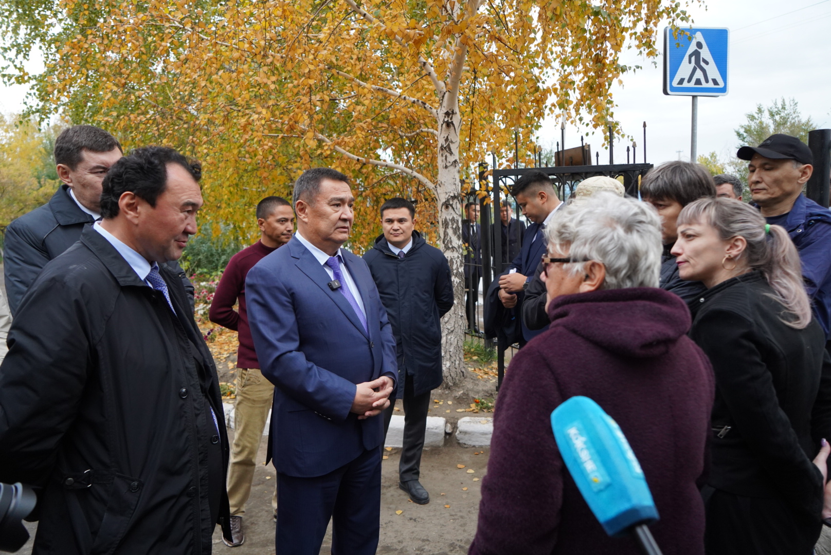Жители микрорайона Застанционный пожаловались акиму области на инфраструктуру