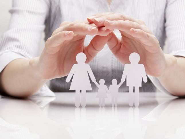 Еркектердің есегін әкелері итеріп жіберетін порно