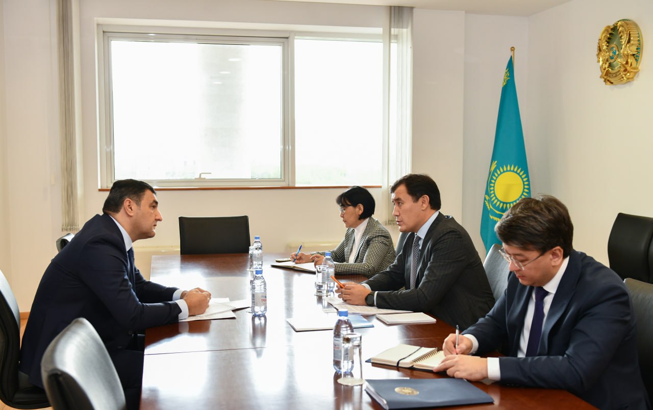 Prospects of cooperation with Azerbaijan discussed at the Ministry of Foreign Affairs of Kazakhstan