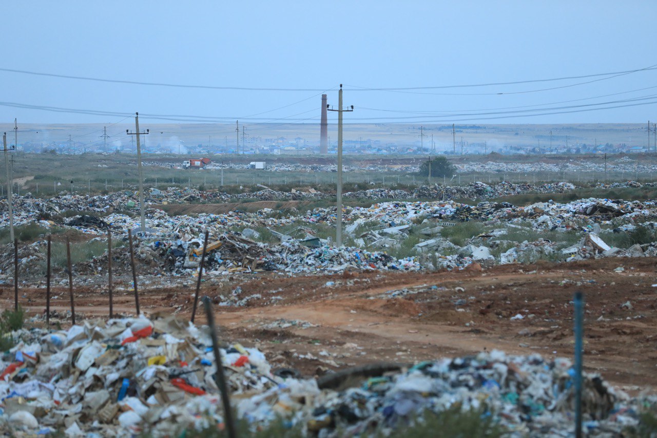 В Актобе планируют наладить сортировку и переработку мусора