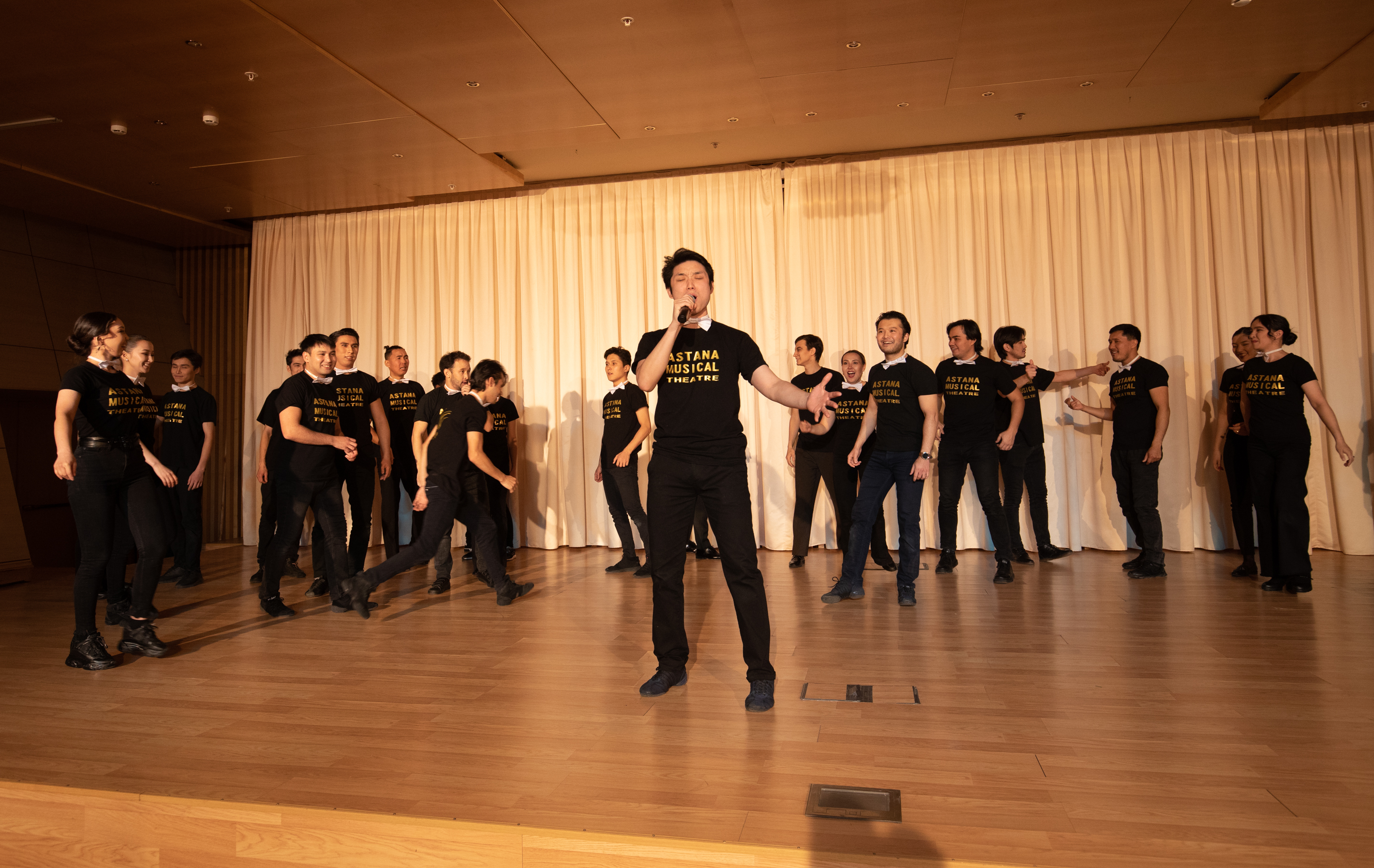 Қазақконцерт приглашает на «Волшебный хор-концерт!»