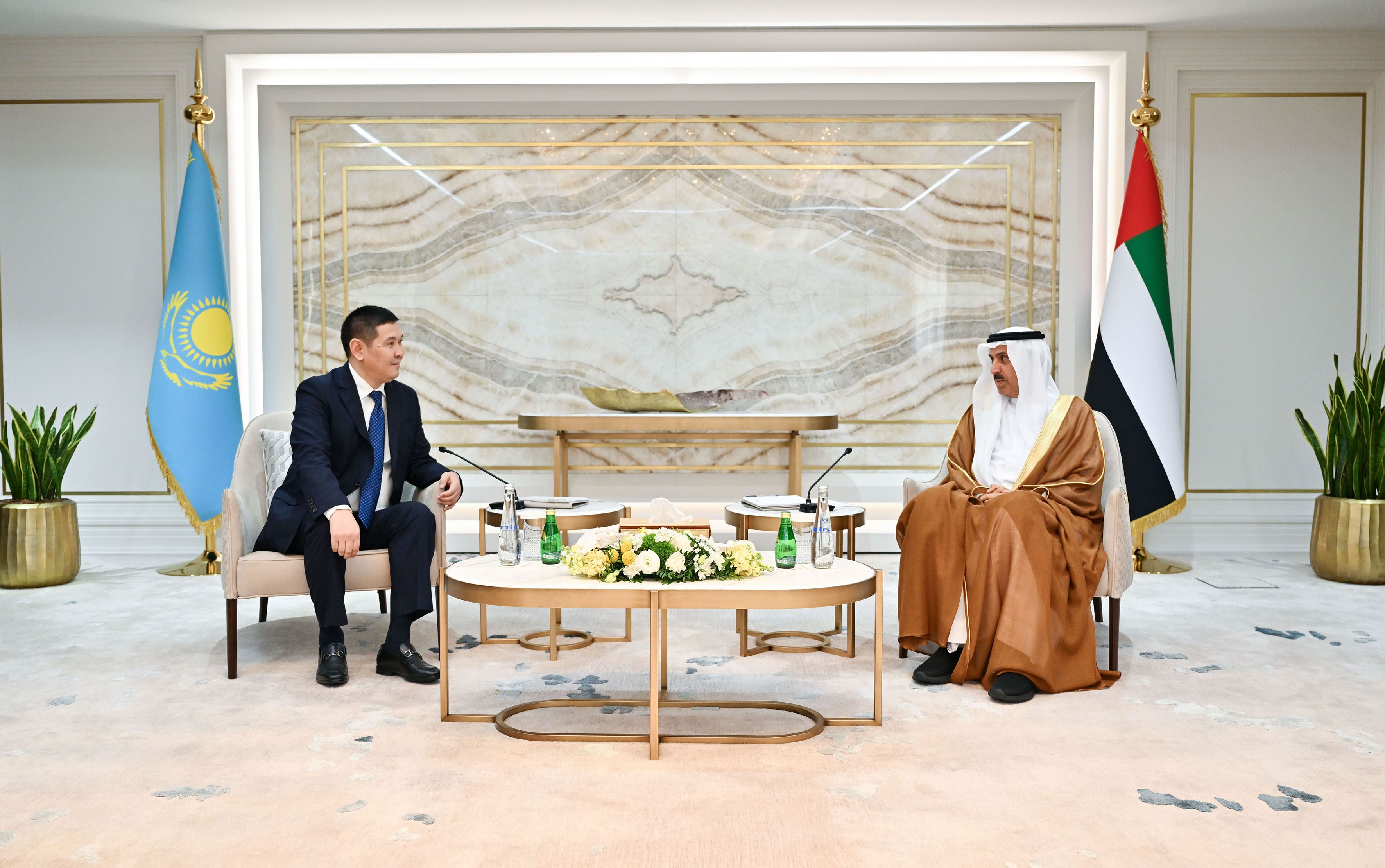 Emirates seek in developing inter-parliamentary cooperation with Kazakhstan