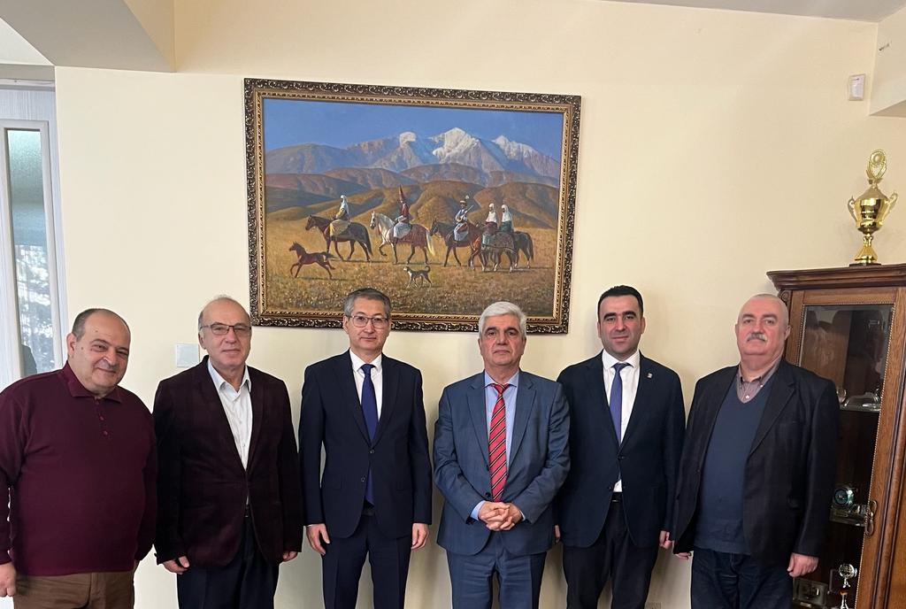 Development of Modern Kazakhstan were Discussed in Yerevan