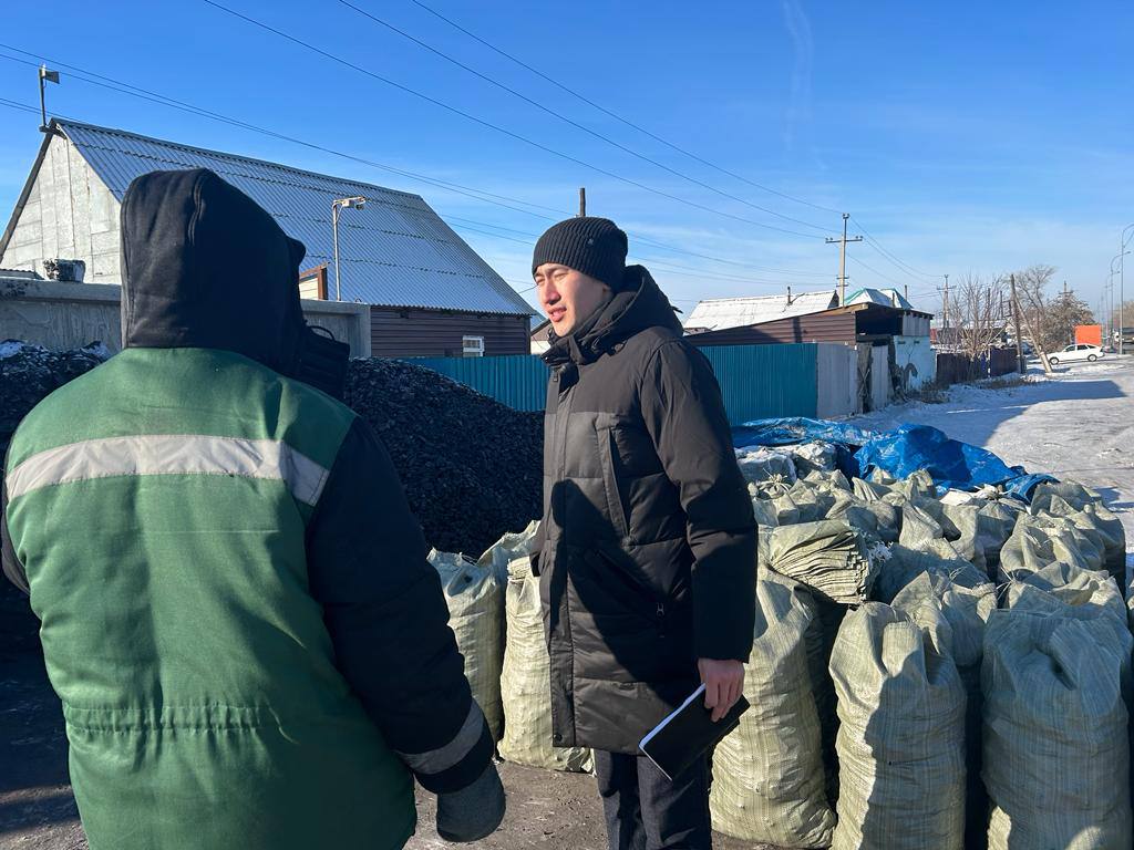 В городе Семей постоянно ведется работа по ликвидации стихийной торговли