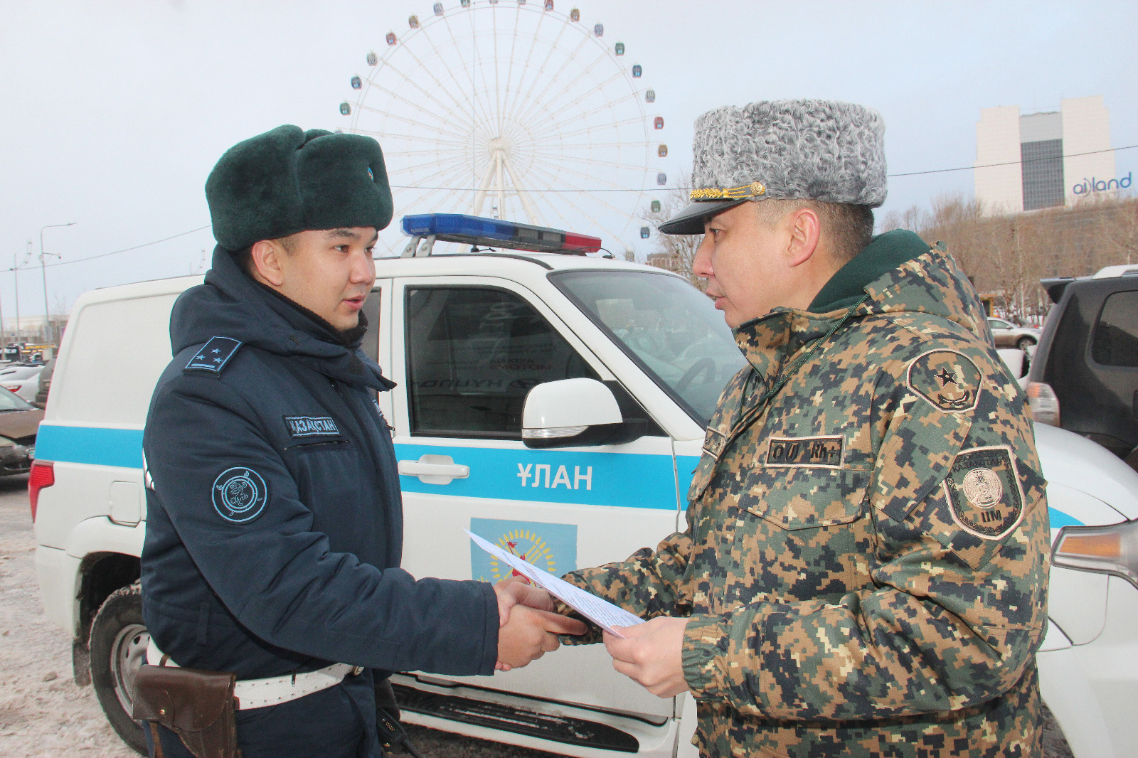 Блять онлайн порно фото трусикисіз түнгі көйлектегі қызы