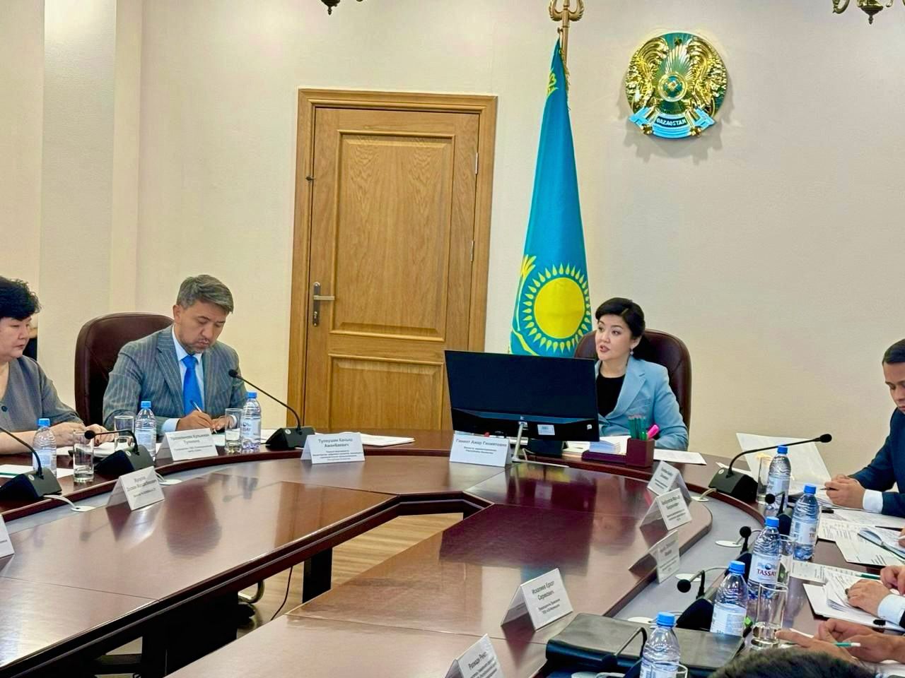 ДЕНСАУЛЫҚ САҚТАУ МИНИСТРЛІГІ МЕН ЦДИАӨМ ЖАСАНДЫ ИНТЕЛЛЕКТІНІ ҚОЛДАНА ОТЫРЫП MEDTECH ДАМУ БАҒЫТТАРЫН АНЫҚТАДЫ