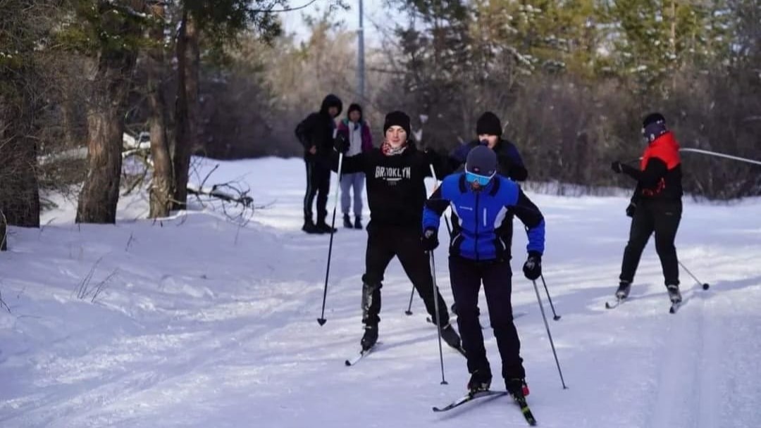 В Акмолинской области стартовал традиционный зимний фестиваль «Лыжня зовет»
