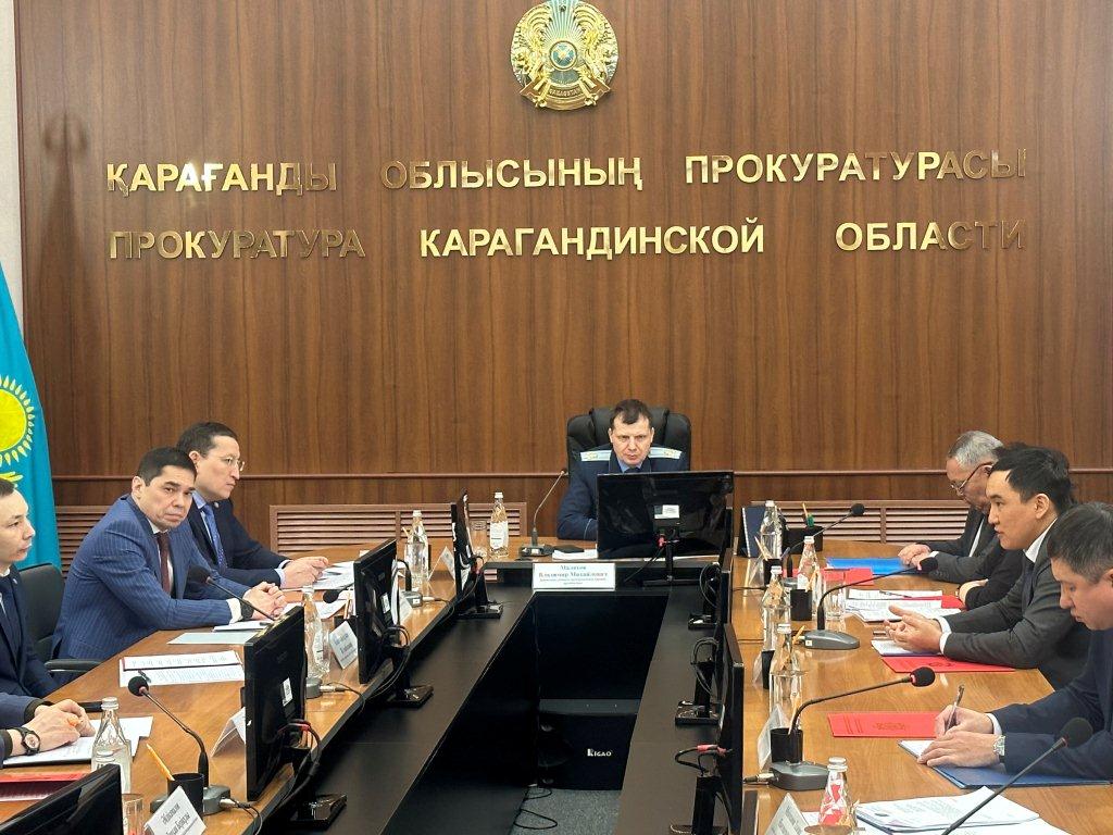 Обсуждены  проблемные вопросы при рассмотрении дел  с участием присяжных заседателей