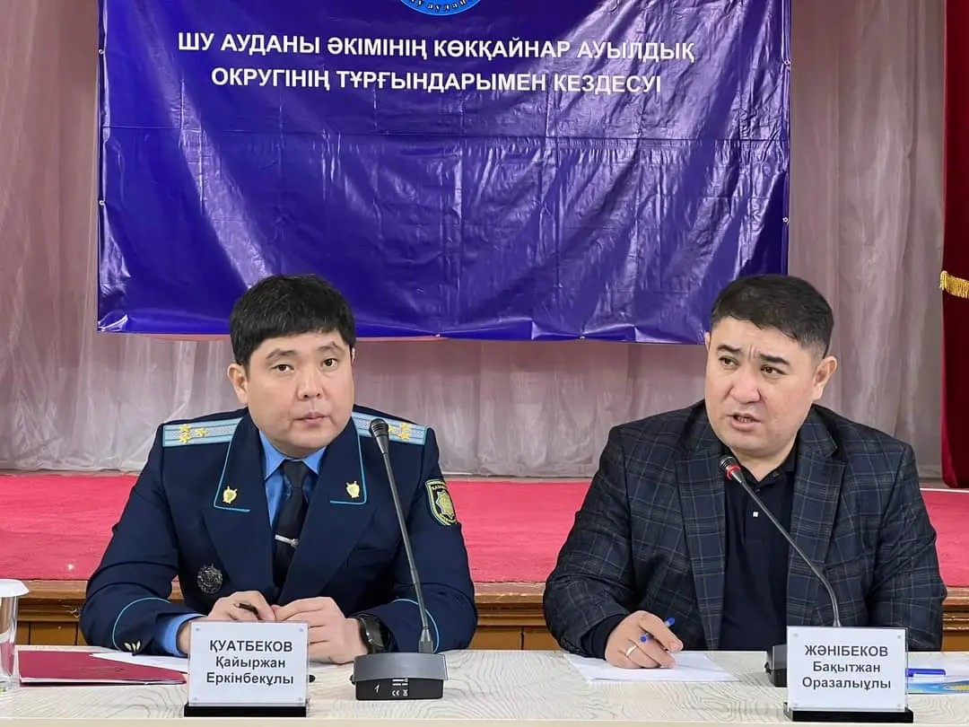 Шу ауданының әкімі Б.Жәнібеков Көкқайнар ауылының  тұрғындарымен кездесу өткізді