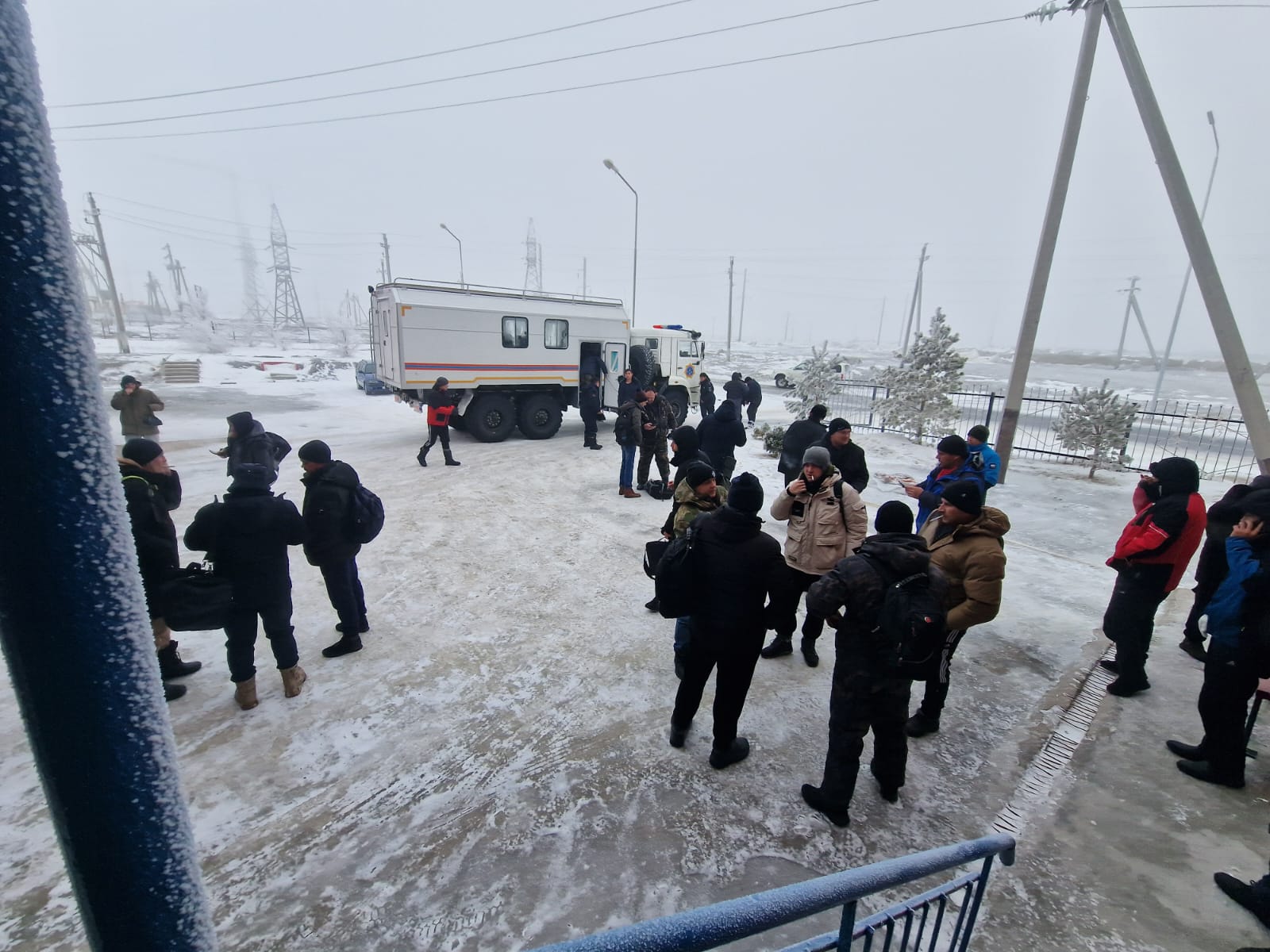 В области Жетісу из снежных заносов эвакуировано 48 человек